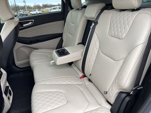 Used 2023 Ford Edge Titanium image 15