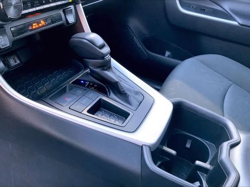 Used 2024 Toyota RAV4 XLE image 15