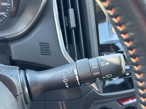 Used 2023 Subaru Crosstrek 2.0i Premium image 21