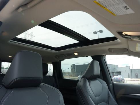 Certified 2024 INFINITI QX60 Luxe FWD image 22