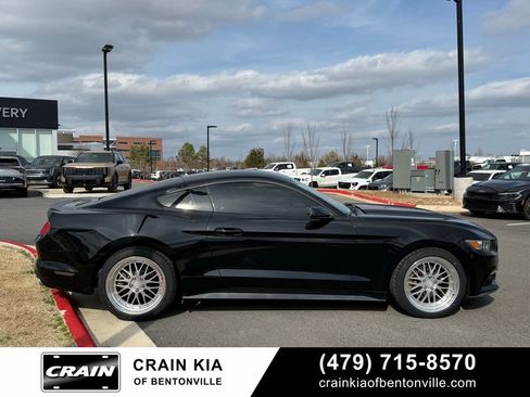 Used 2016 Ford Mustang Coupe w/ Equipment Group 051A image 8