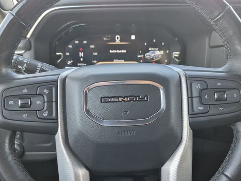 Used 2022 GMC Yukon Denali image 20
