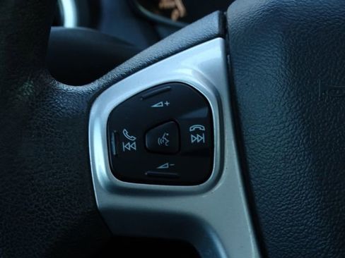 Used 2018 Ford Fiesta SE image 29