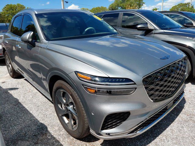 Used 2026 Genesis GV70 2.5T Advanced AWD/4WD image 2