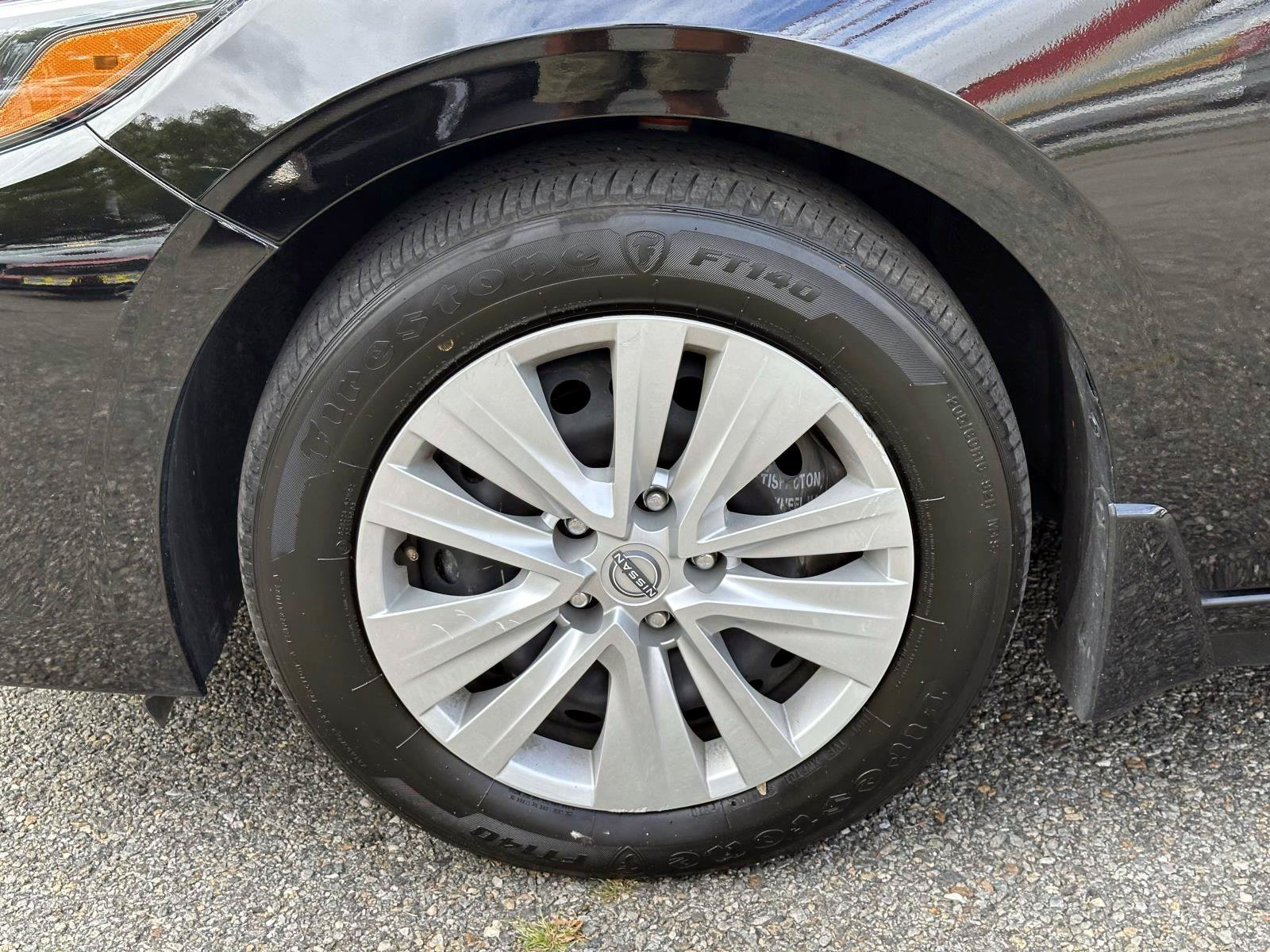 Certified 2024 Nissan Sentra S FWD image 10