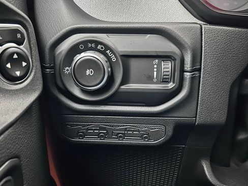 New 2025 Jeep Wrangler Sahara w/ Safety Group image 22