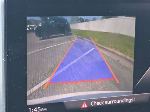 Used 2017 Audi A4 2.0T Ultra Premium w/ Convenience Package image 10