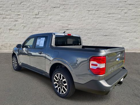 Used 2024 Ford Maverick Lariat image 7