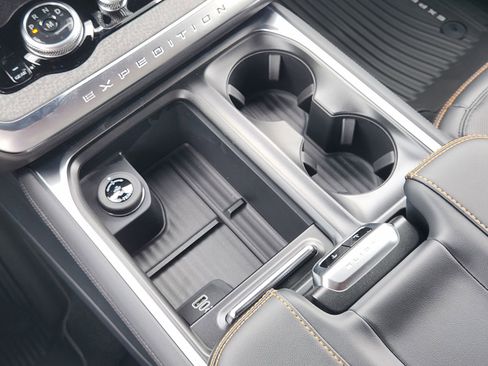 New 2026 Ford Expedition Tremor AWD/4WD image 19