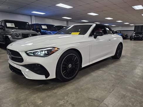 Used 2024 Mercedes-Benz CLE 300 4MATIC Cabriolet image 4