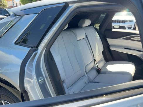 Used 2024 Cadillac Lyriq Sport AWD/4WD image 13