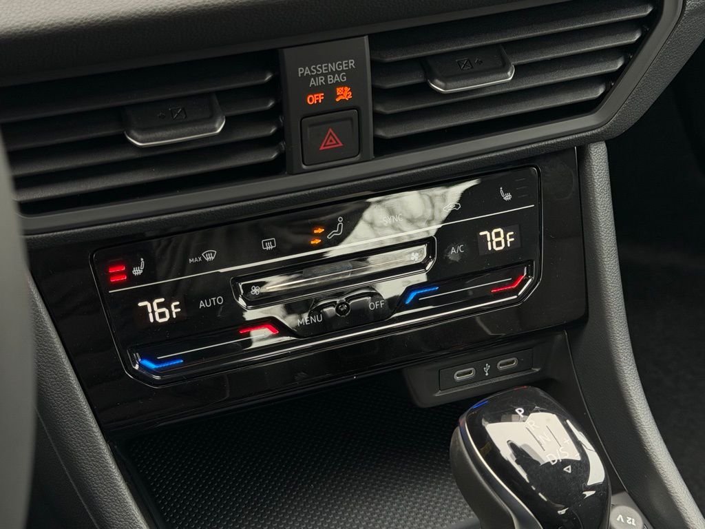 New 2026 Volkswagen Jetta Sport FWD image 32