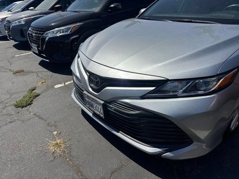 Used 2019 Toyota Camry LE FWD image 1