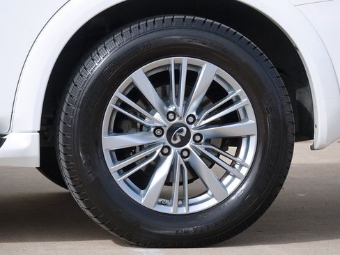 Used 2019 INFINITI QX80 Luxe w/ All-Season Package image 28