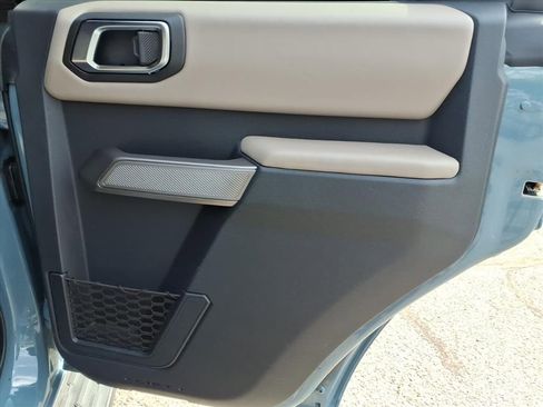 Certified 2022 Ford Bronco Wildtrak AWD/4WD image 11