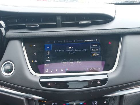 Used 2024 Cadillac XT5 Sportv w/ LPO, Red Accent Package AWD/4WD image 22