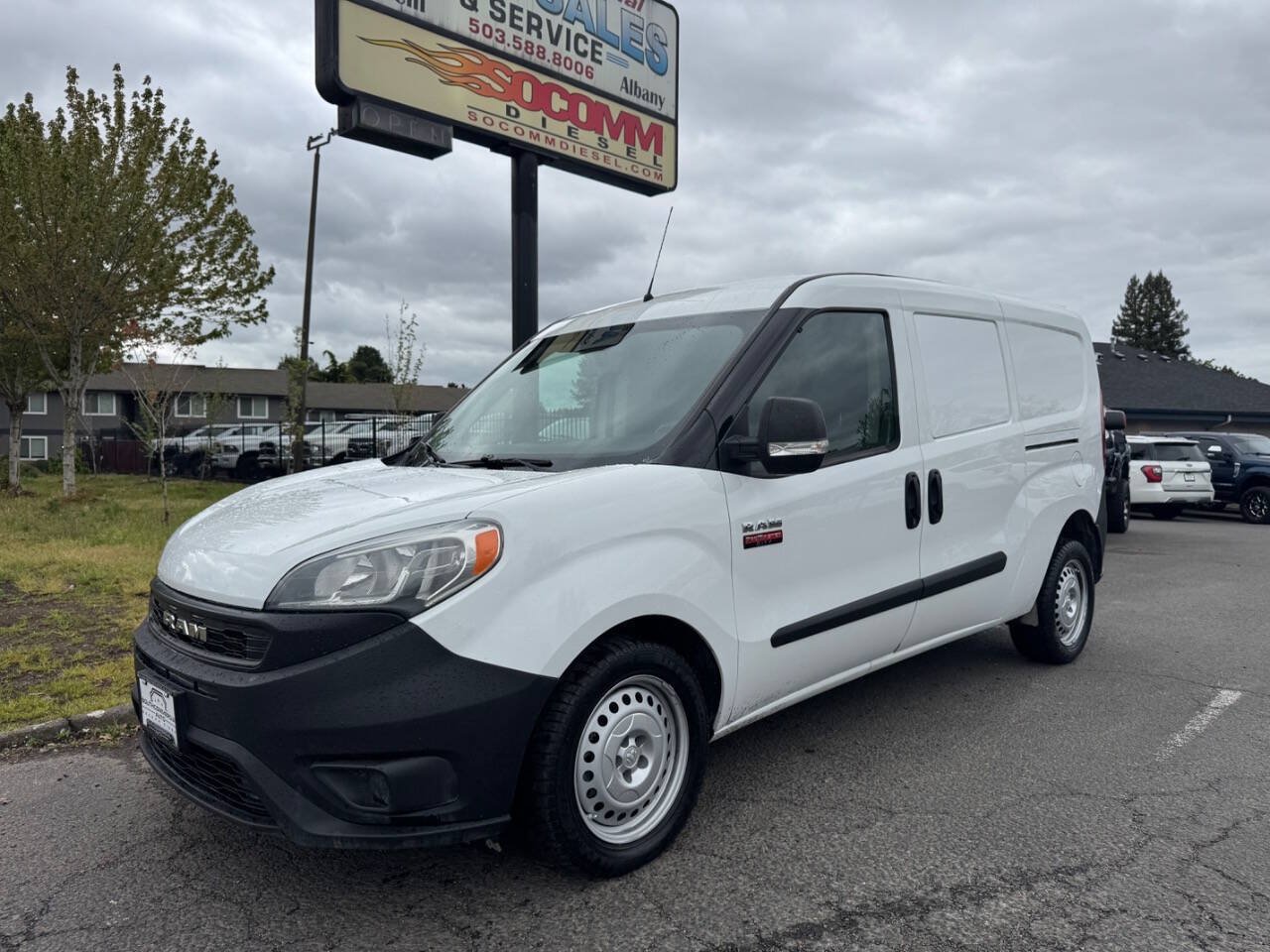 Used 2021 RAM ProMaster City Tradesman FWD image 1