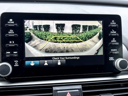 Used 2019 Honda Accord Sport image 23