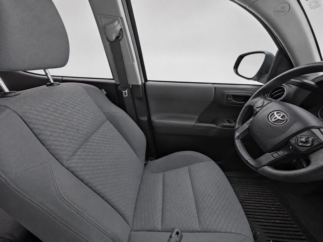 Used 2021 Toyota Tacoma SR w/ SR Convenience Package RWD image 10