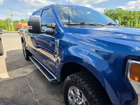 Used 2022 Ford F250 Lariat w/ Chrome Package AWD/4WD image 2
