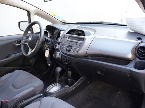Used 2012 Honda Fit image 7