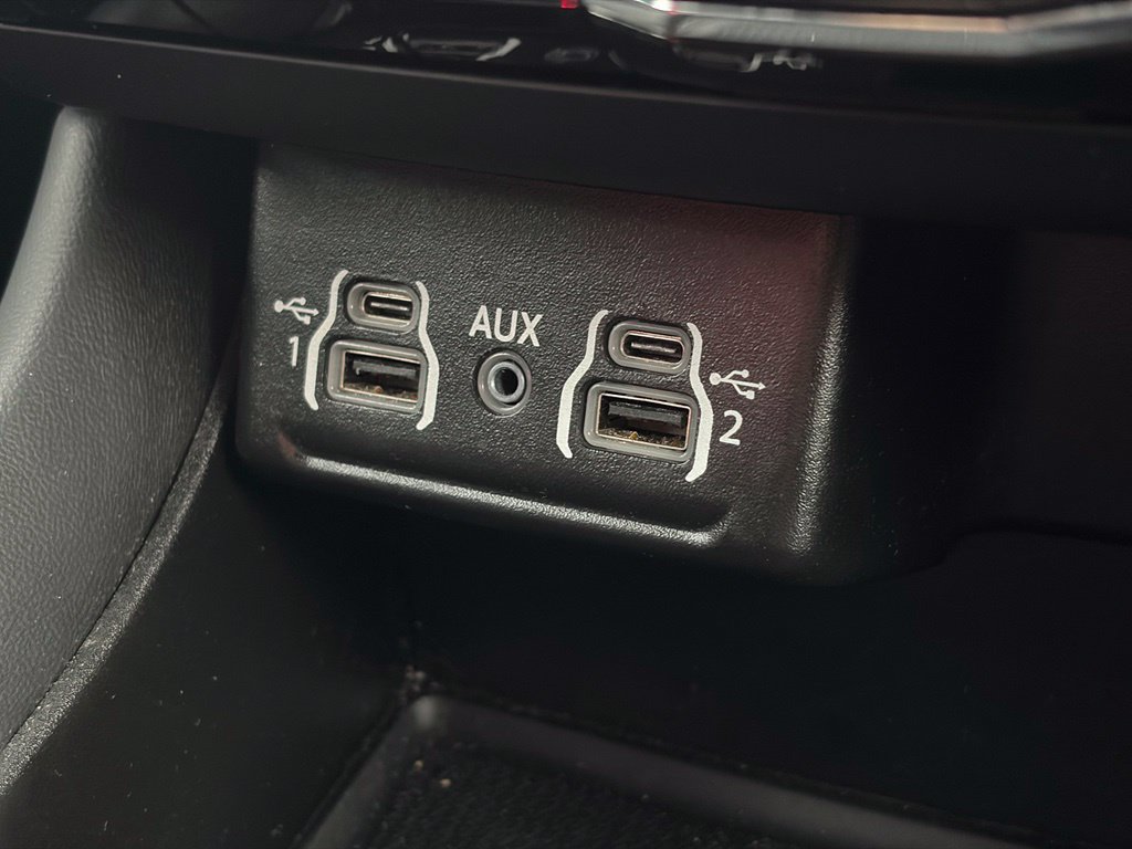 Certified 2025 Dodge Durango GT AWD/4WD image 29