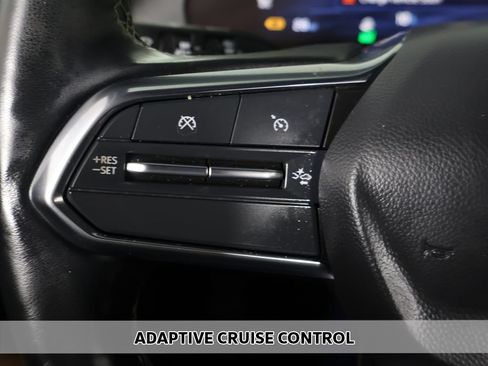 Used 2024 Chevrolet Blazer EV LT AWD/4WD image 4