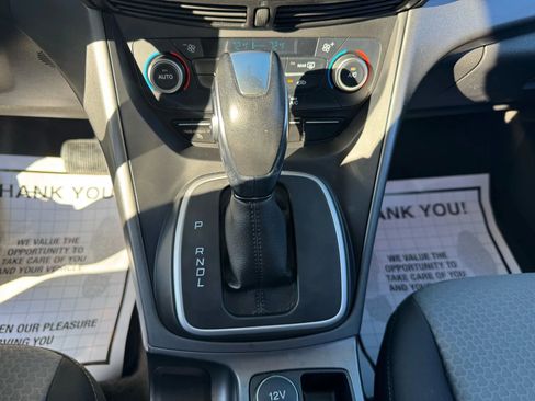 Used 2017 Ford C-MAX SE image 46