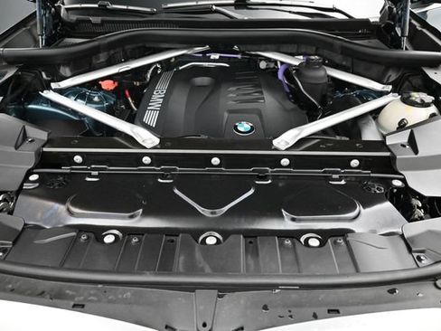 Used 2024 BMW X5 xDrive40i w/ Premium Package AWD/4WD image 23