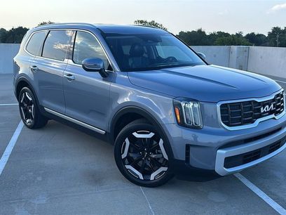 Used 2025 Kia Telluride S