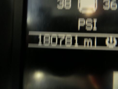 Used 2012 Jeep Grand Cherokee Laredo image 14