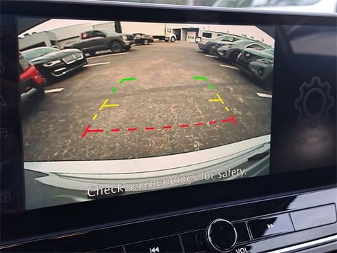 Used 2024 Nissan Altima 2.5 SR w/ SR Premium Package image 21