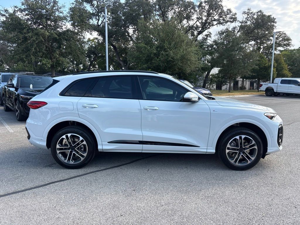 New 2026 Audi Q5 2.0T AWD/4WD image 4