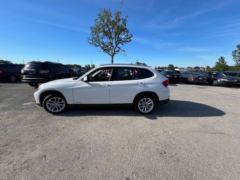 Used 2015 BMW X1 xDrive28i AWD/4WD image 9