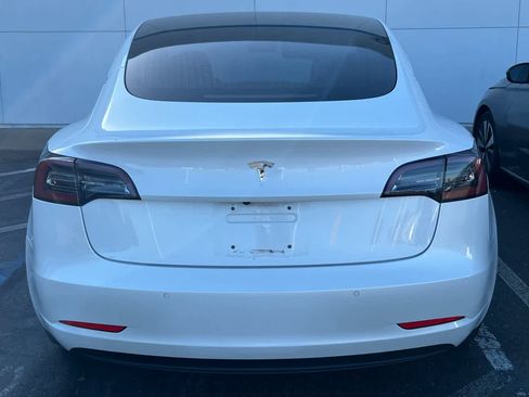 Used 2018 Tesla Model 3 Long Range RWD image 5