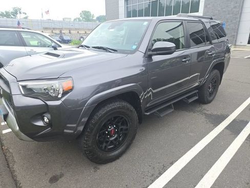 Used 2021 Toyota 4Runner TRD Off-Road AWD/4WD image 14