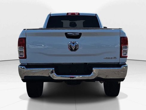 Used 2021 RAM 2500 Tradesman w/ Chrome Appearance Group AWD/4WD image 6