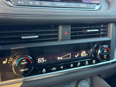 New 2026 Nissan Rogue SV image 25