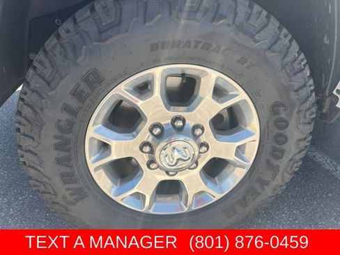 Used 2022 RAM 2500 Laramie AWD/4WD image 9