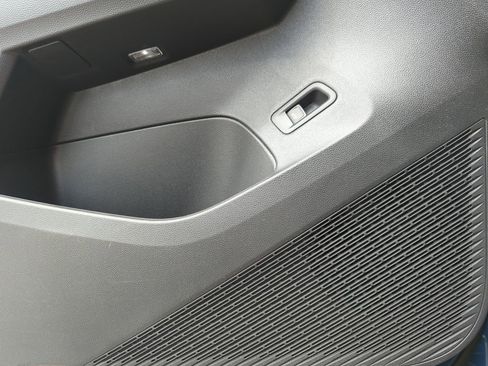 New 2026 Volkswagen Atlas Cross Sport SEL Premium R-Line image 33