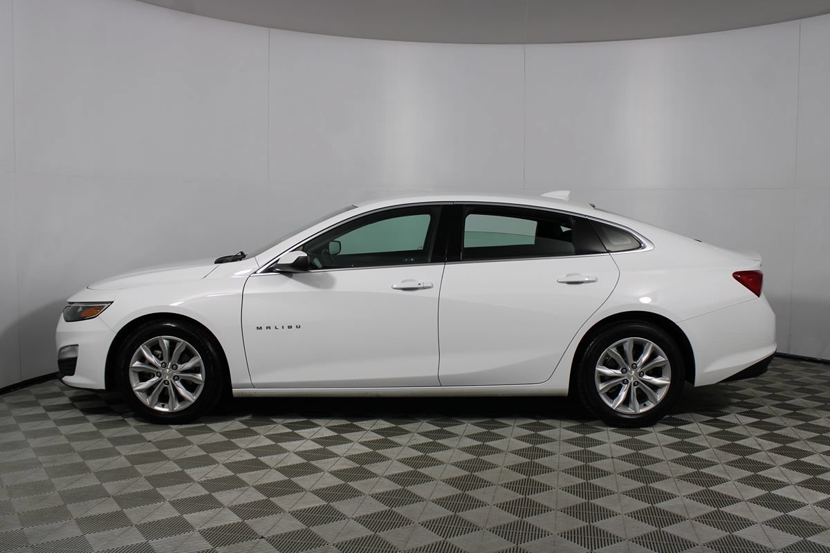 Used 2023 Chevrolet Malibu LT FWD image 39