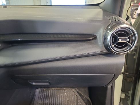 Used 2025 Chevrolet Equinox LT image 22