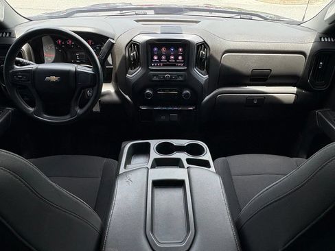 Used 2020 Chevrolet Silverado 1500 Custom w/ Custom Value Package RWD image 17