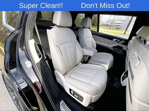 Used 2024 BMW ALPINA XB7 AWD/4WD image 35