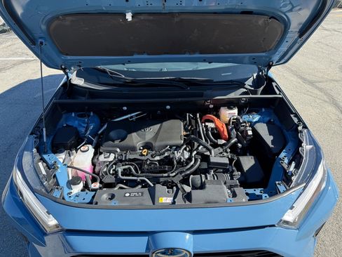 Used 2022 Toyota RAV4 SE w/ Convenience Package image 42
