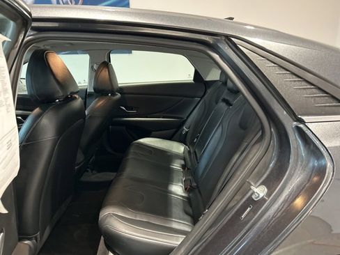 Used 2023 Hyundai Elantra Limited w/ Cargo Package image 14