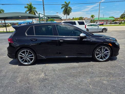 Used 2024 Volkswagen Golf R AWD/4WD image 7