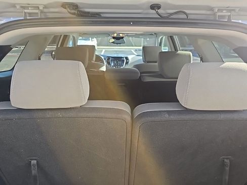 Used 2019 Hyundai Santa Fe XL SE FWD image 19