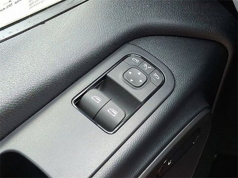 Used 2025 Mercedes-Benz Sprinter 2500 image 27