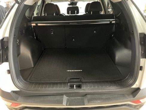Certified 2024 Hyundai Tucson SEL AWD/4WD image 27
